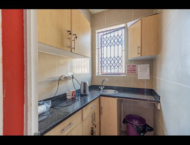11 BEDROOM HOUSE FOR SALE IN WINDERMERE